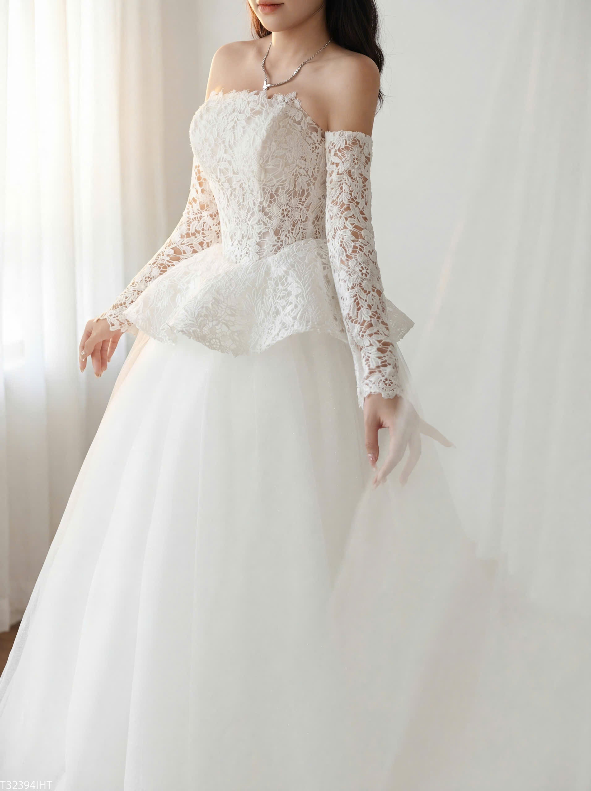 Lace Wedding Dress – Elegant A-line Bridal Gown